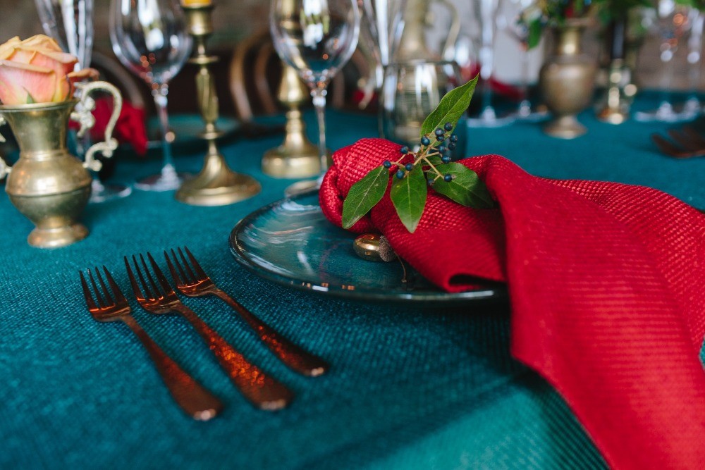 Winter wedding table linen, Dower House (2)