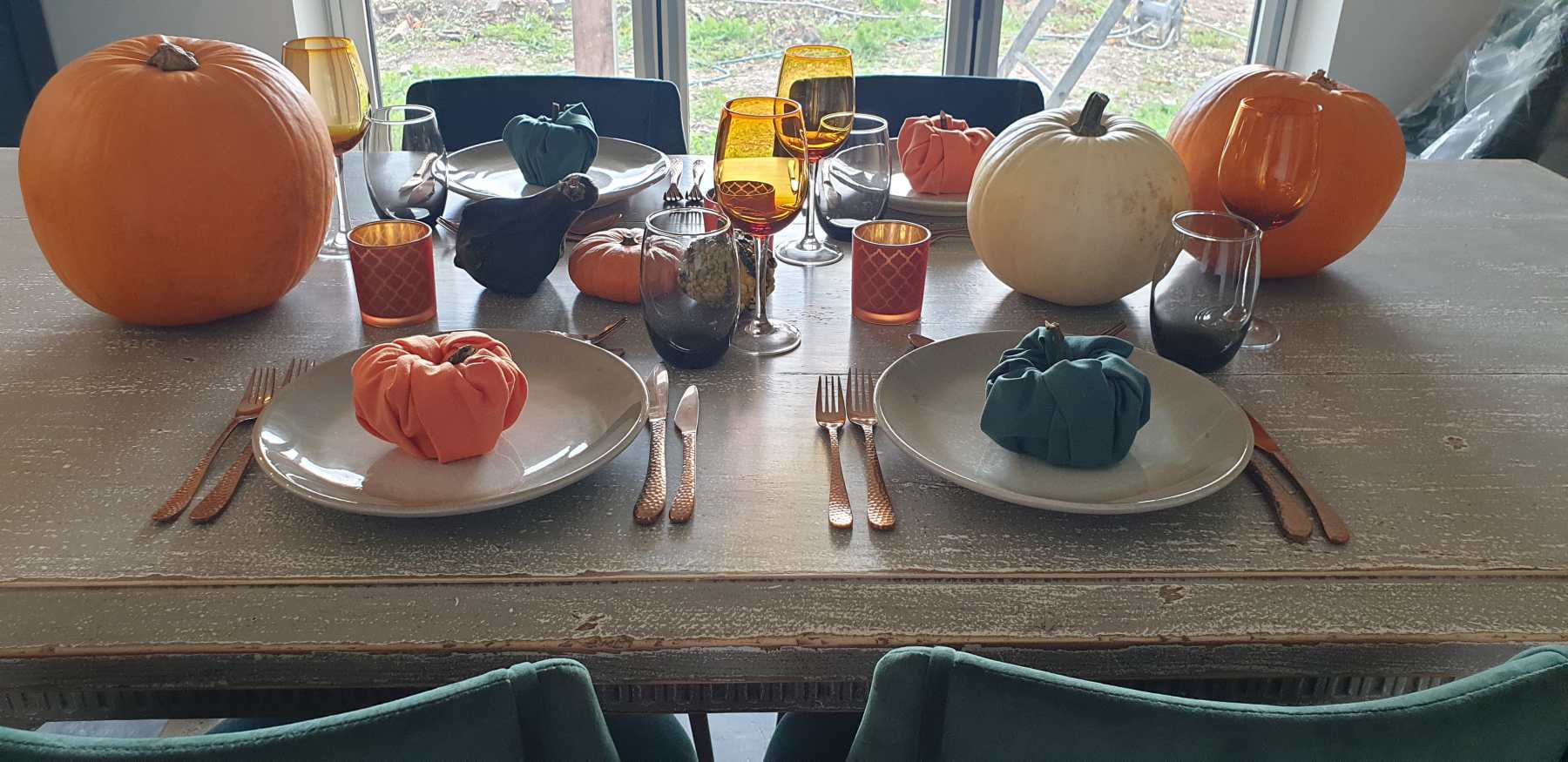 Cutlery for Halloween tableware hire