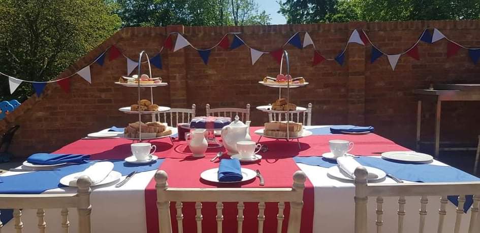 Jubilee event hire garden party table