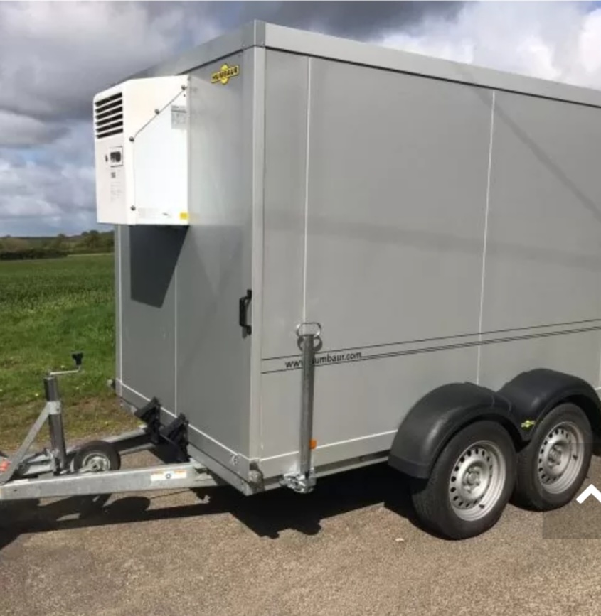 Fridge trailer for event catering