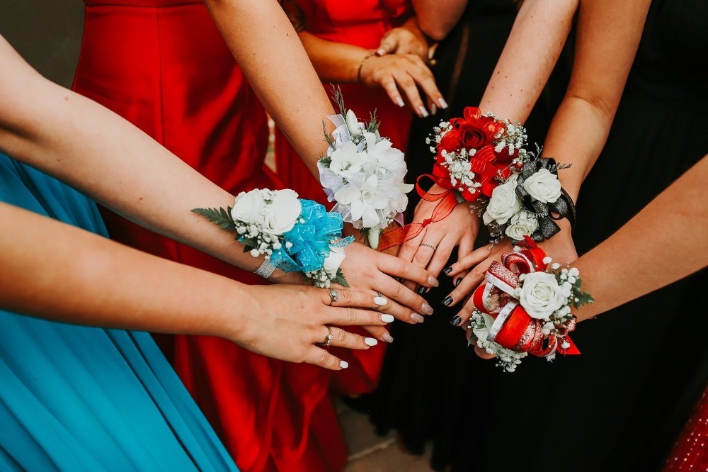 Top tips for planning a successful school prom